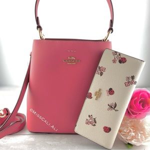 NWT COACH 🐞 Ladybug Slim Long Wallet + Pink Small Town Bucket Tote Bag Set